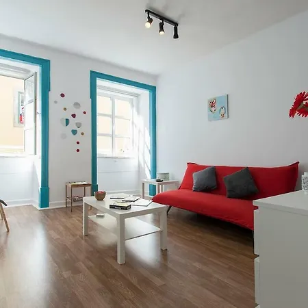 Very Typical House * Lisbon